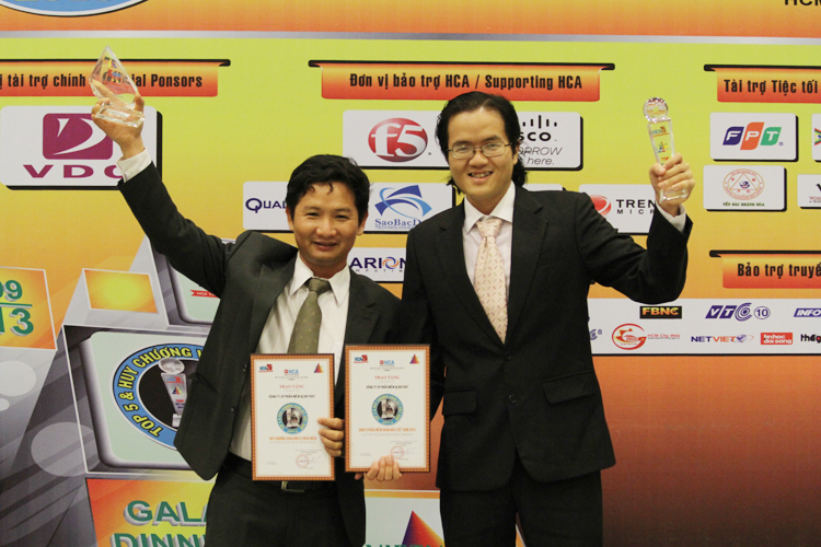 FAST giành cú đúp tại HCV & Top 5 ICT Việt Nam