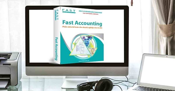 Accounting software with integrated electronic invoices