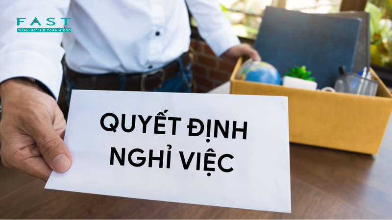 mau quyet dinh nghi viec 1