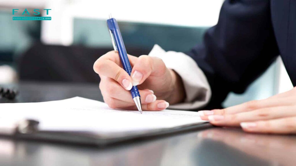 Quy định khi nộp hồ sơ khai thuế liên quan đến năm tài chính