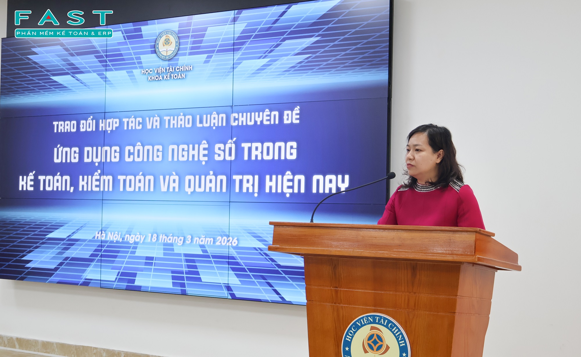FAST tham dự buổi tọa đàm chuyên môn tại Học viện Tài chính