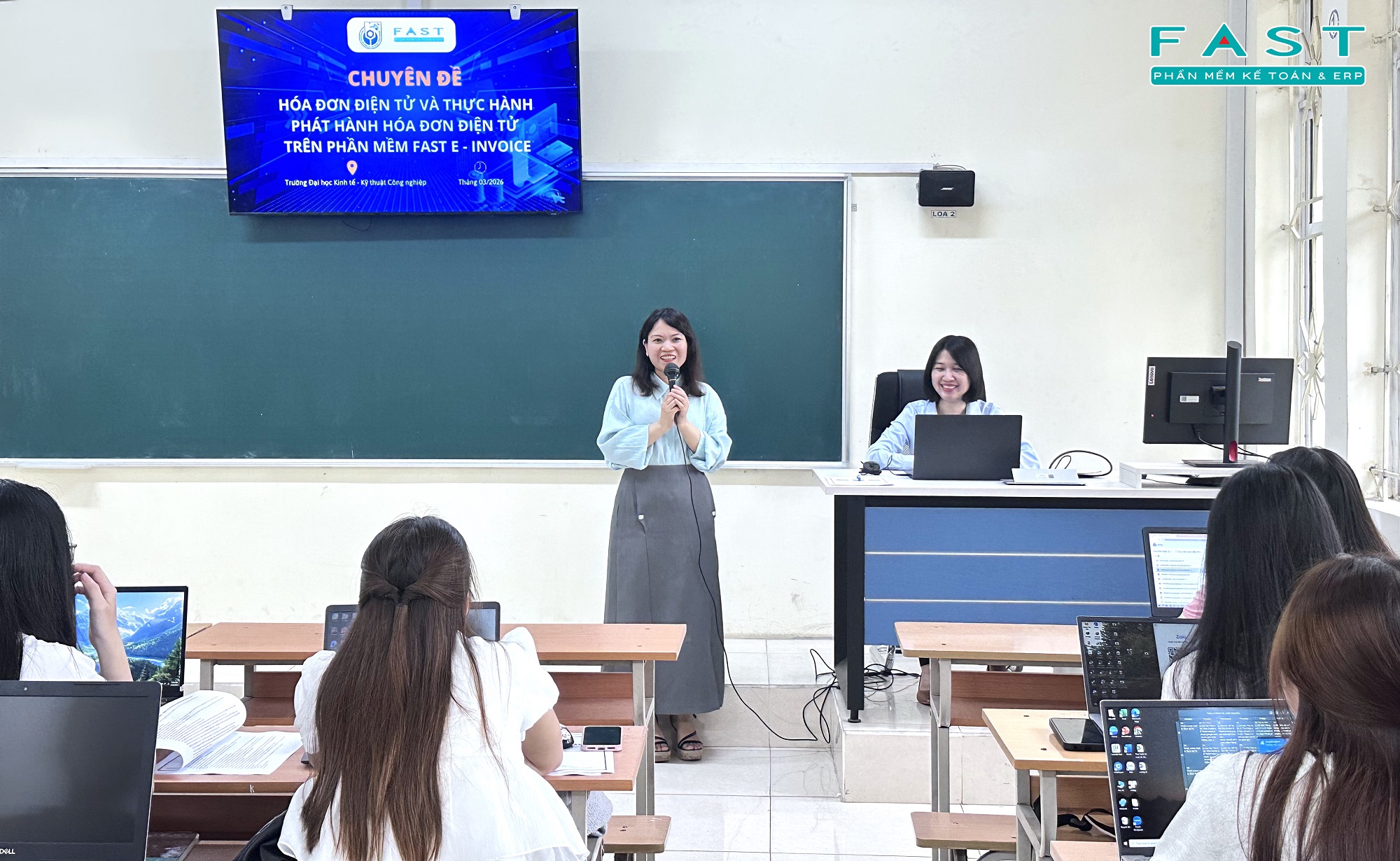 FAST và UNETI tổ chức chuyên đề thực hành hóa đơn điện tử