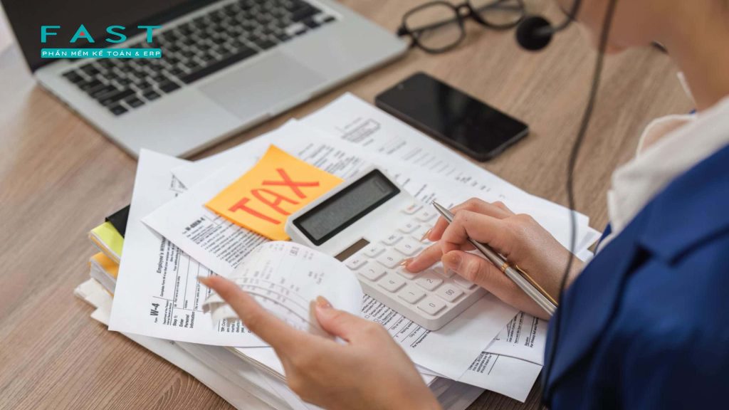 tính tiền thuế cho khoản trợ cấp